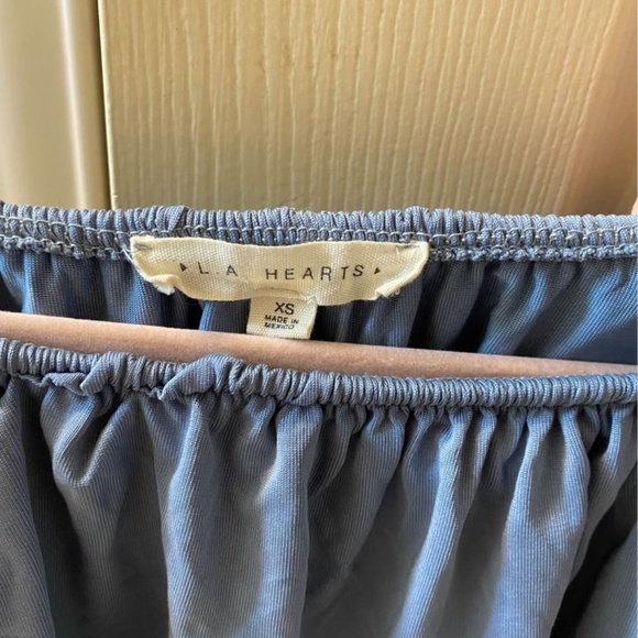 LA Hearts Blue Crop Top - Picture 2 of 2